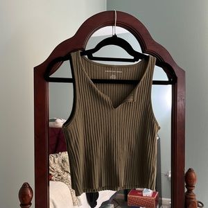 Ribbed army green cropped tank